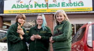 Hilton Smythe help Abbie's Pets & Exotic Animals